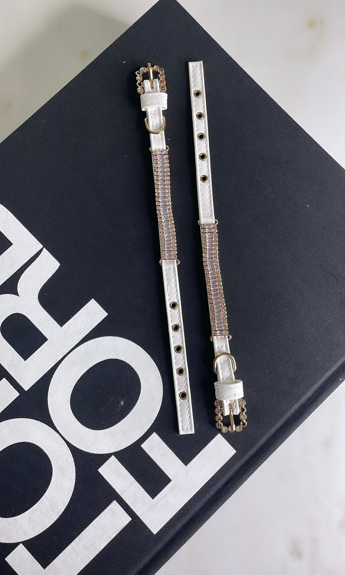It Girl Collars