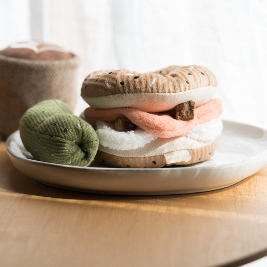 Bagel & Pickle Dog Toy Set